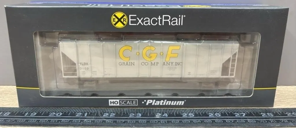 HO Exact Rail CGF Grain Company Covered Hopper.