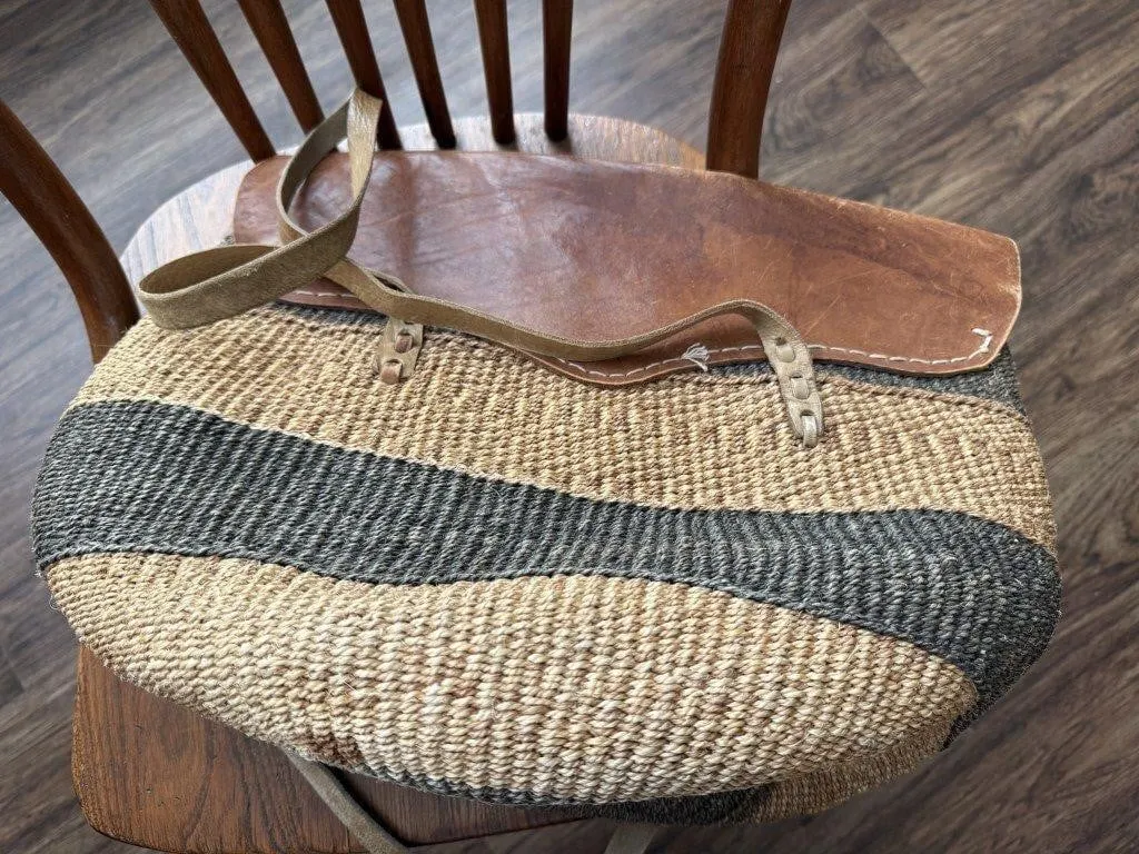 Woven tote bag