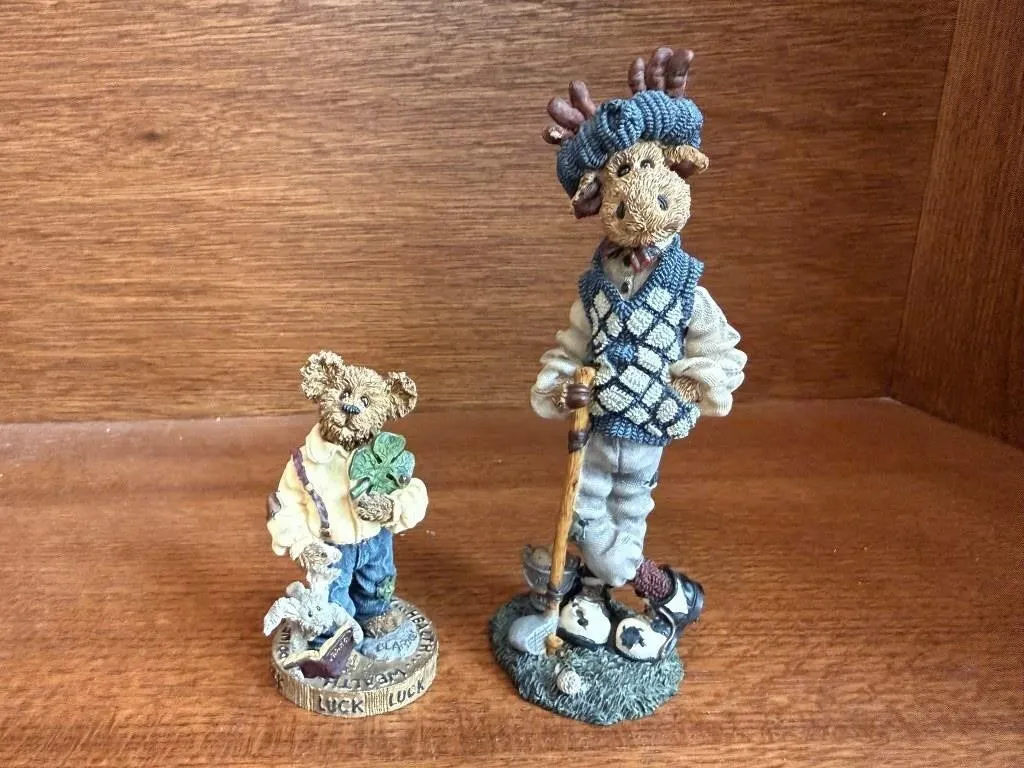 Boyd's Bears collectibles (2)
