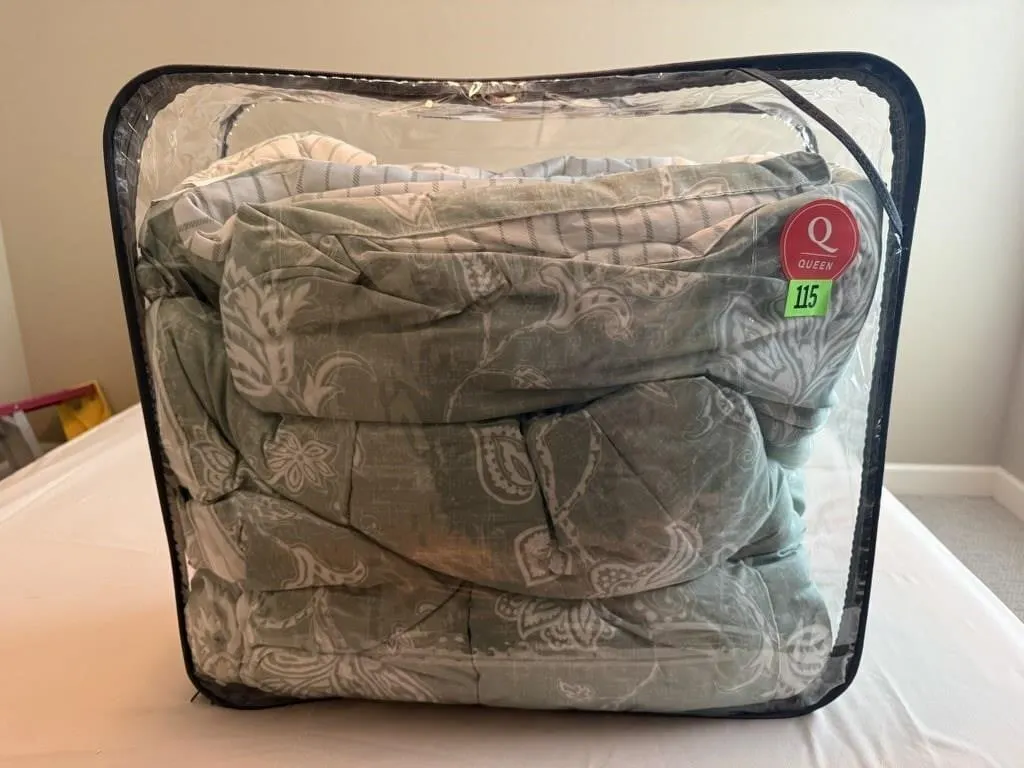 Madison Park queen size comforter