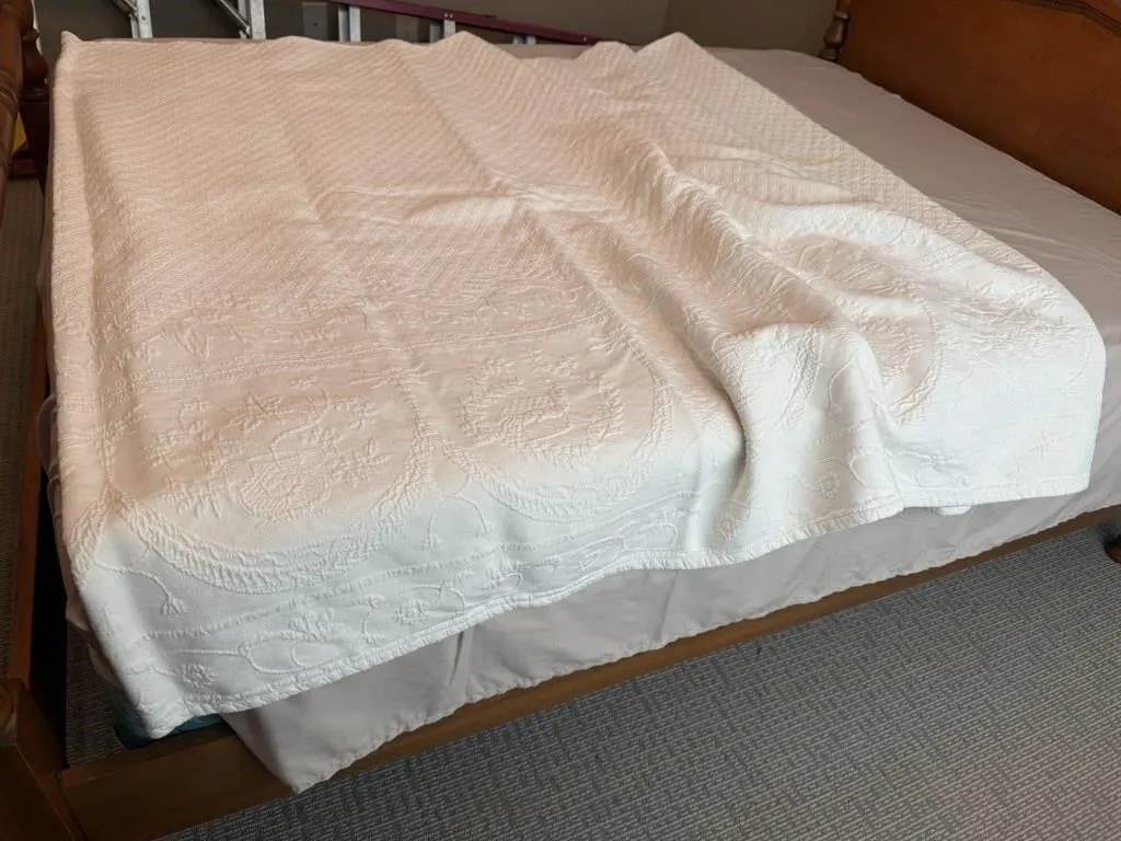 White king size bed spread