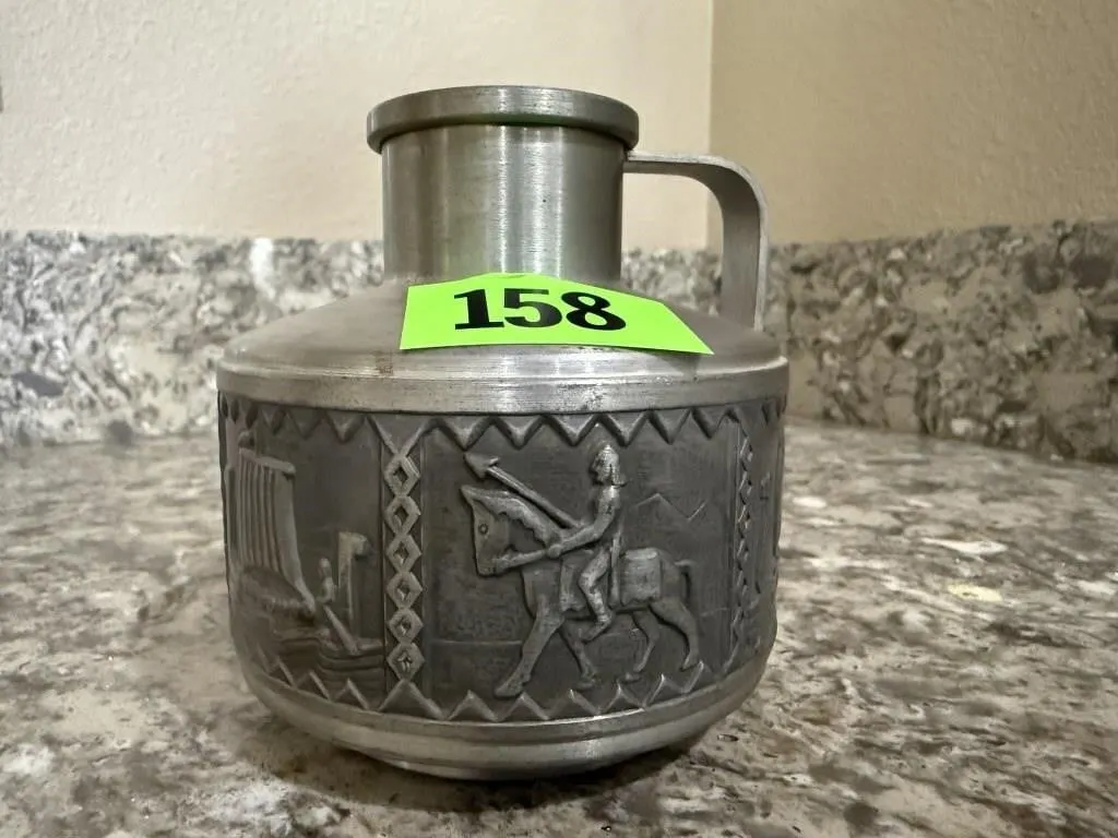 Norse Tinn pewter jug