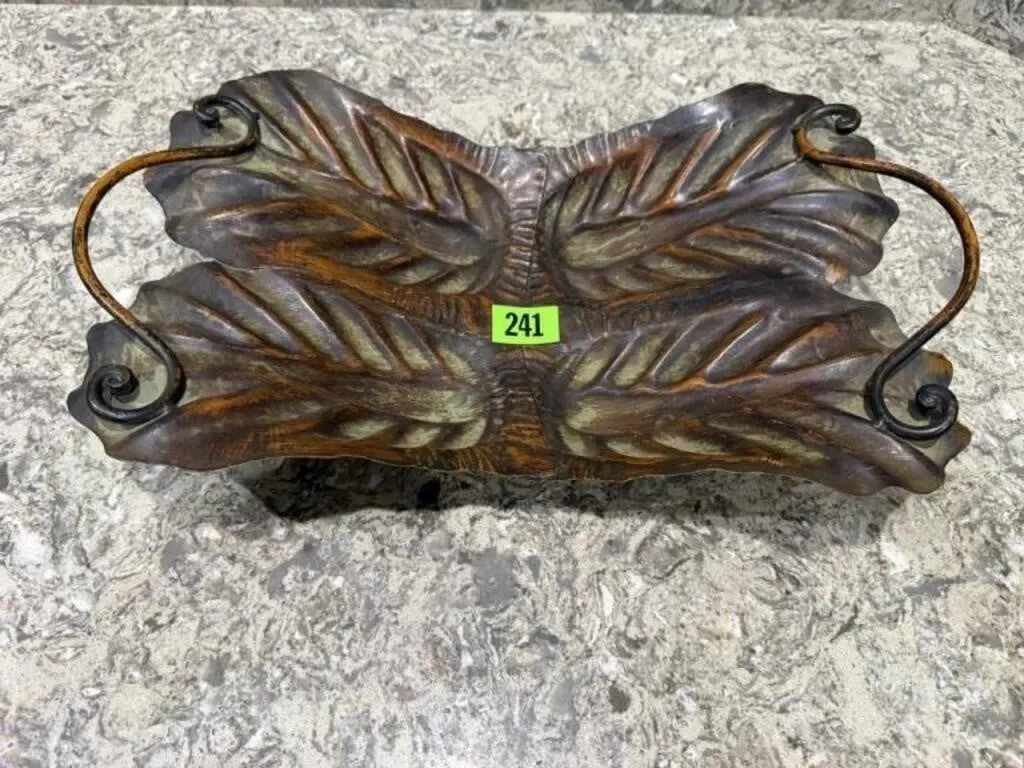 Metal decorative tray