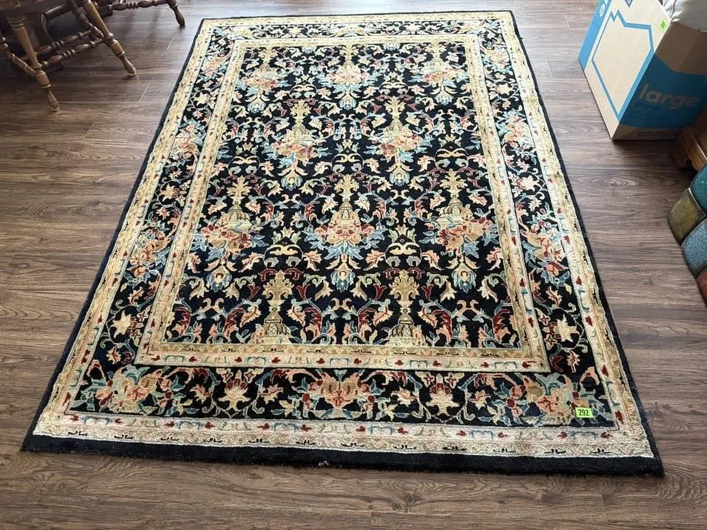 Area rug