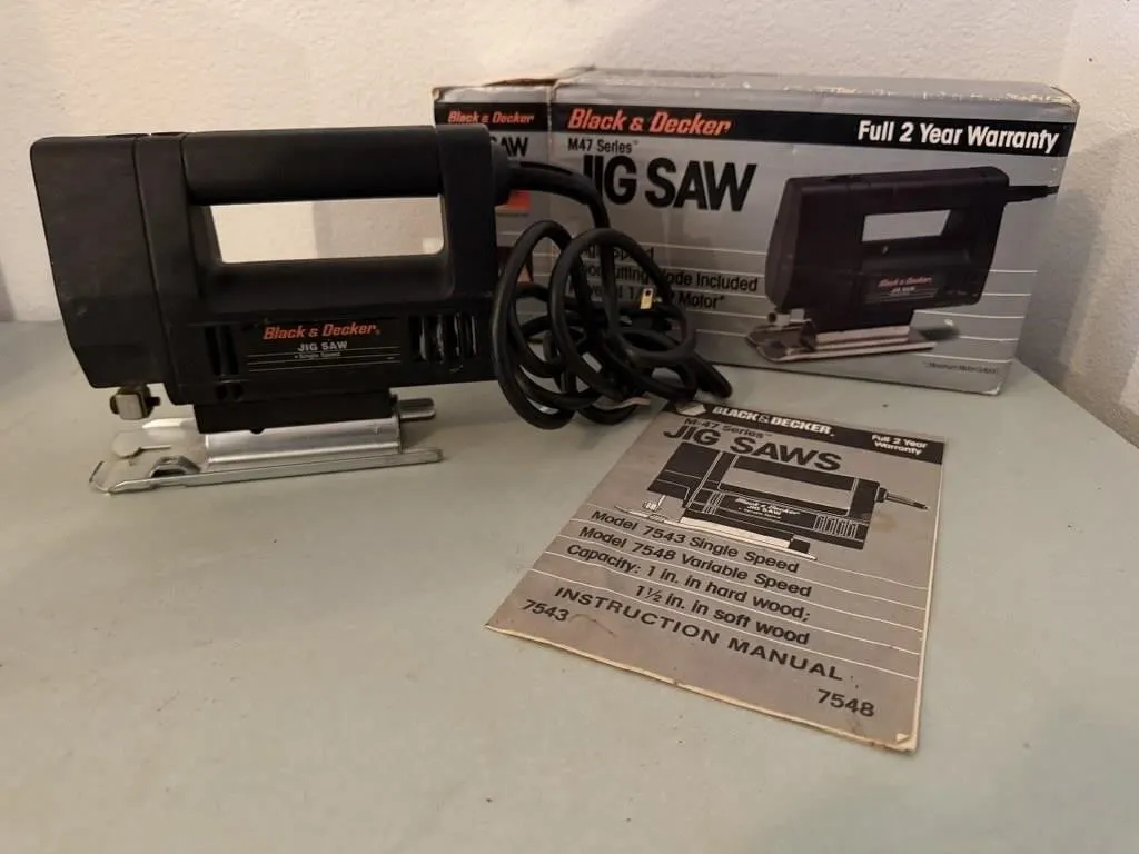 Black & Decker jig saw
