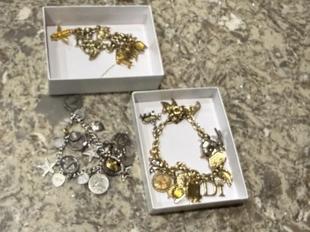 Charm bracelets (3)