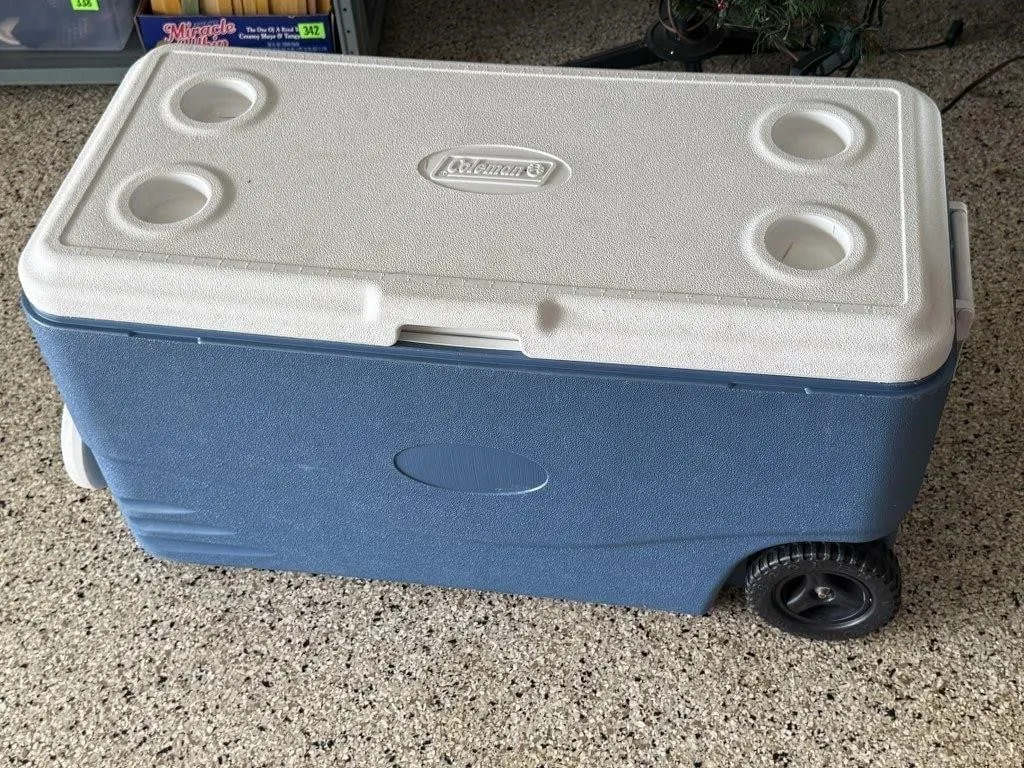 Rolling Coleman cooler