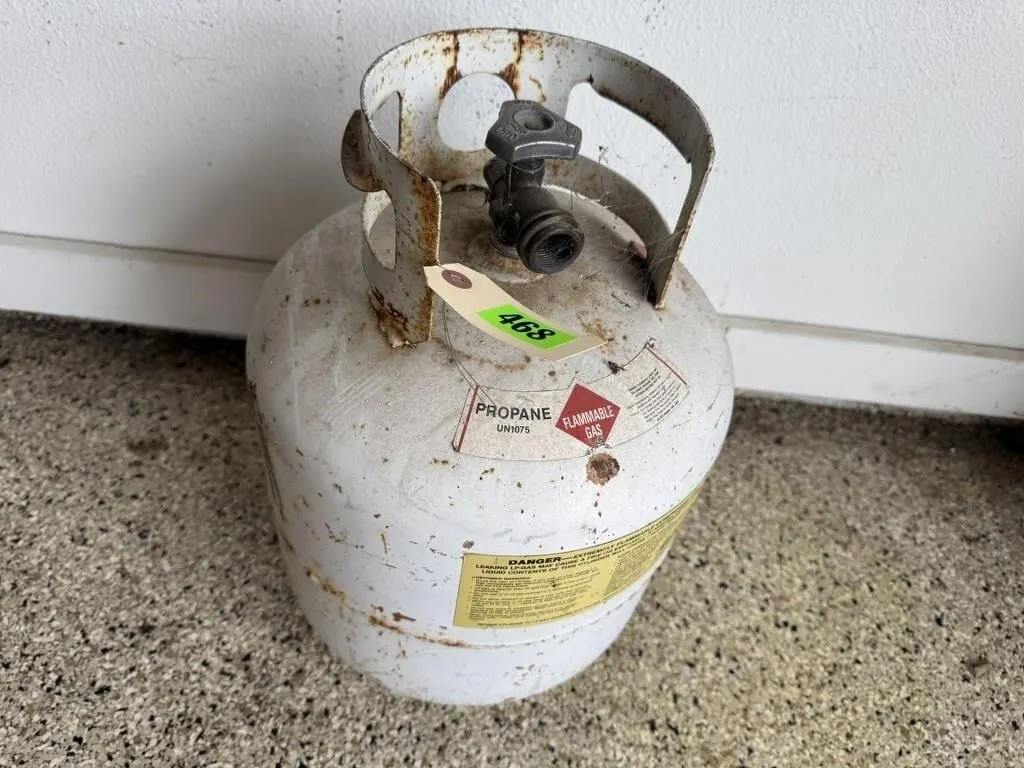 Propane tank