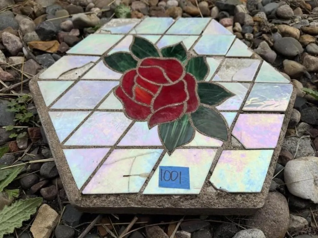 Mosaic concrete stepping stone