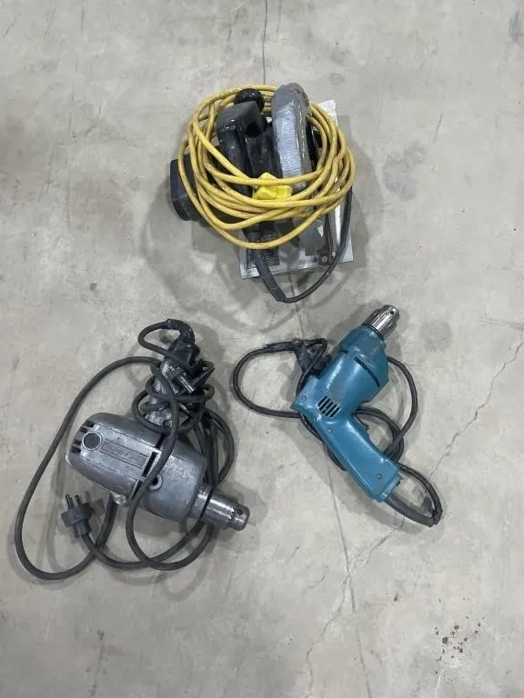 B&D 7.25" SawCat, Makita 10mm Drill & B&D Drill
