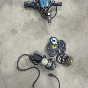 Elec Angel Grinder W/ Discs & Makita 1/2" Spade