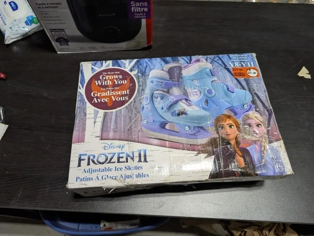 Disney Frozen II Adjustable Ice Skates in youth