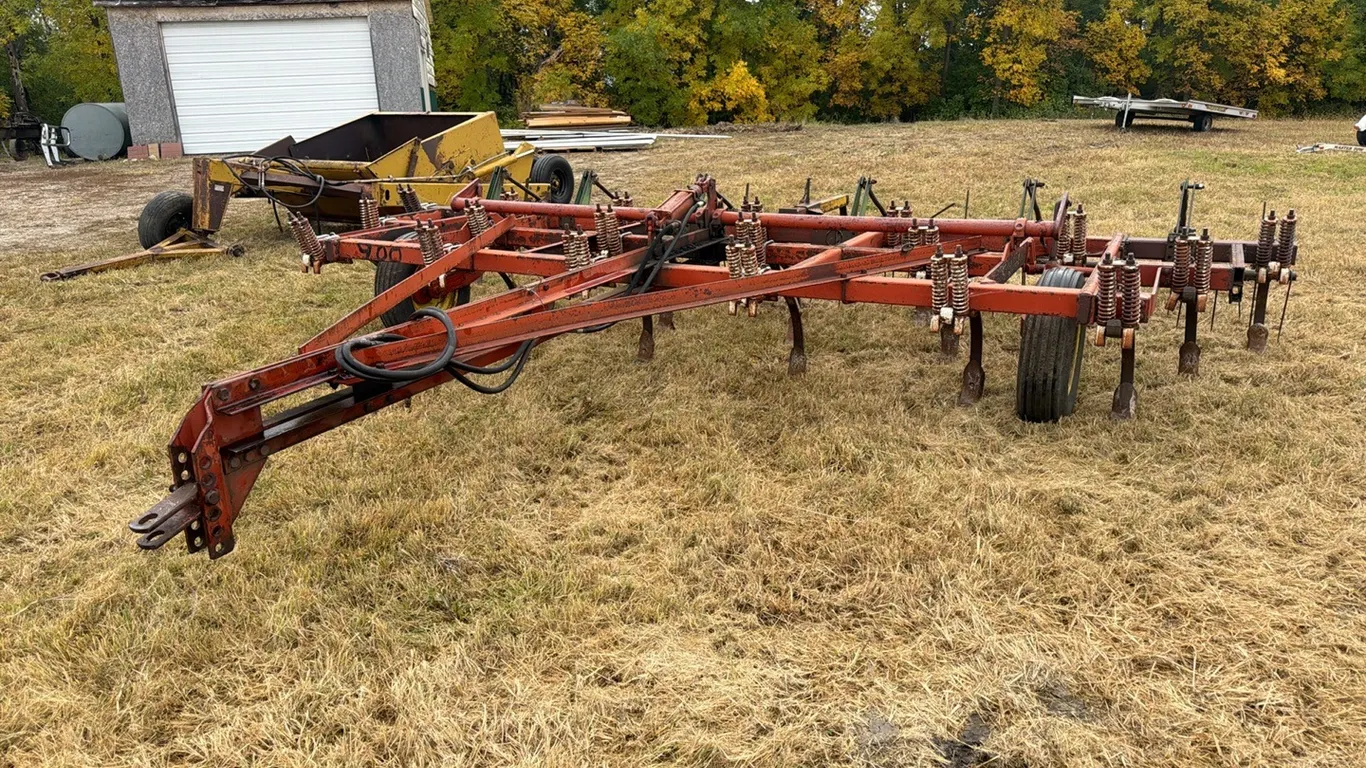 International 55 18’ chisel plow