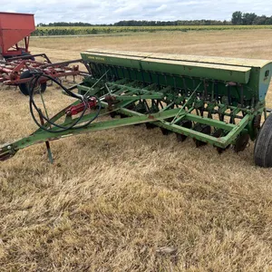 John Deere B-A 10’8” press drill