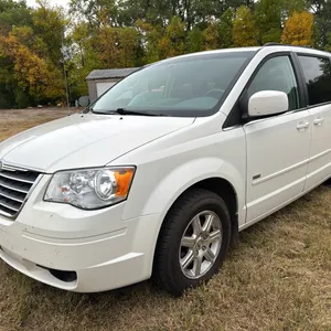 2009 Dodge Town & Country minivan