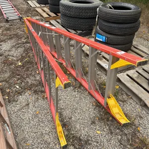 Werner 10’ fiberglass step ladder