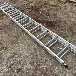 24’ Aluminum extension ladder