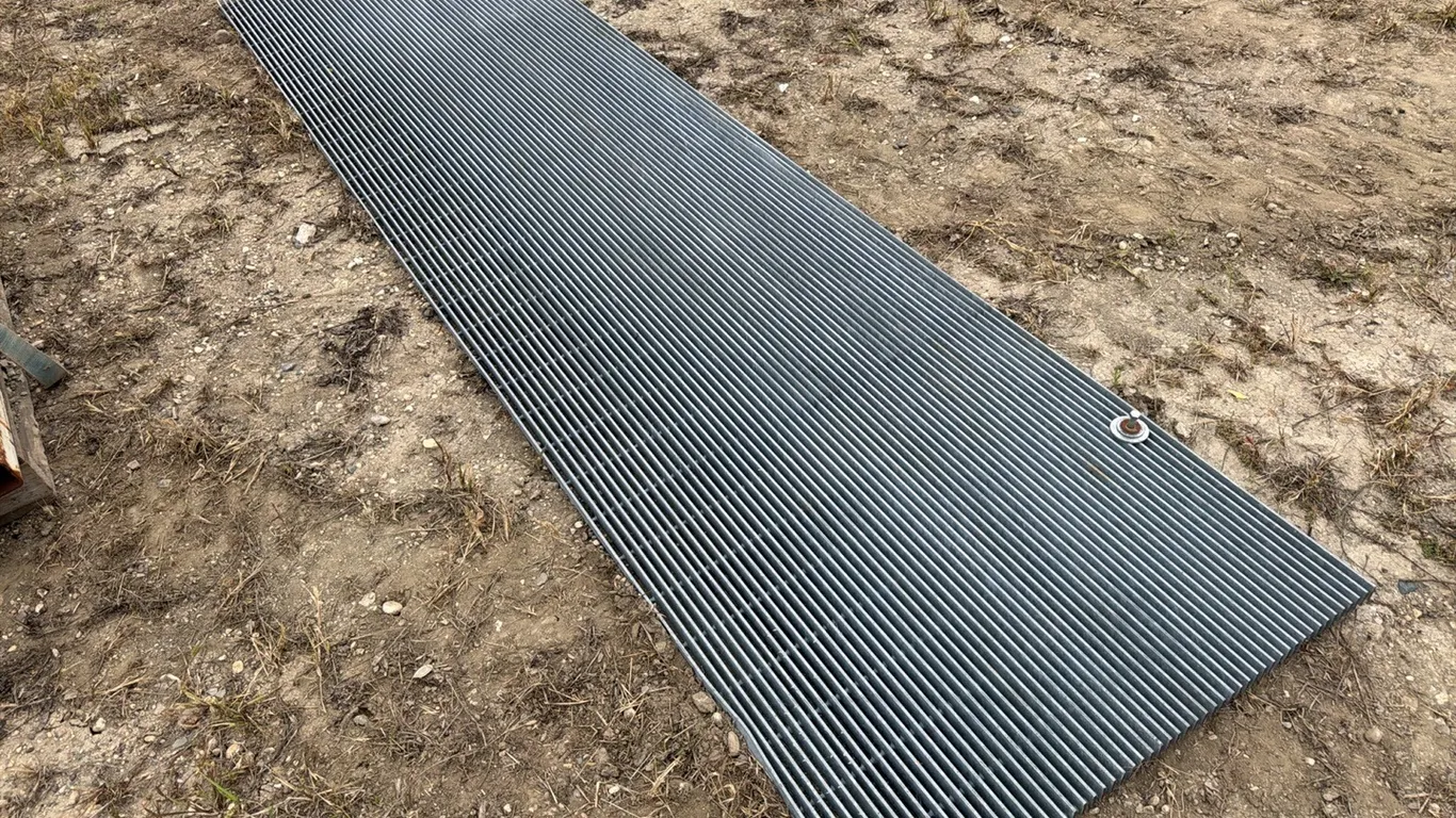 11’2”x35.5” Steel grate