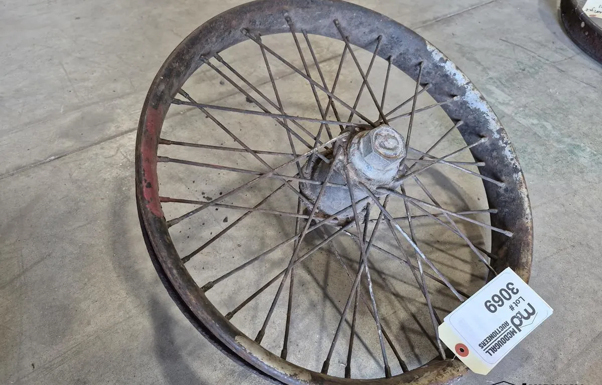 Sidecar Wheel
UNRESERVED