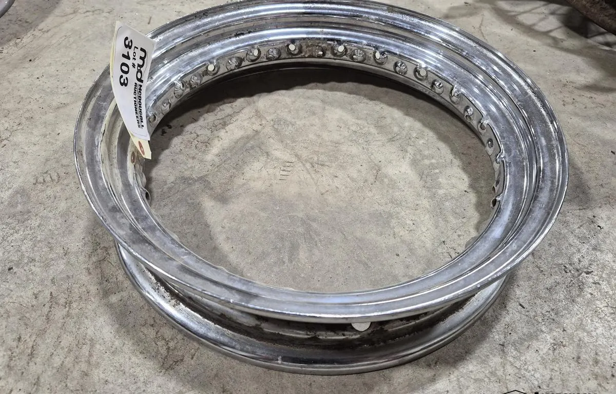 16" Harley Davidson or Indian Rim
UNRESERVED