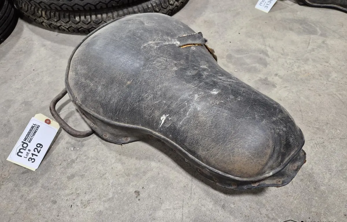 Motorcycle Buddy Seat
UNRESERVED