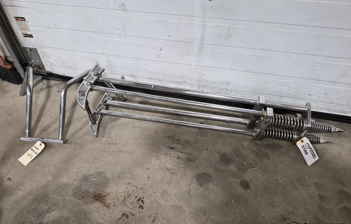 Chopper Front End
UNRESERVED