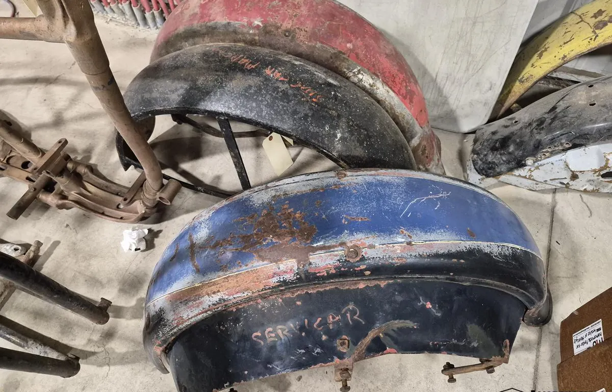 (3) Unknown Sidecar Fenders
UNRESERVED