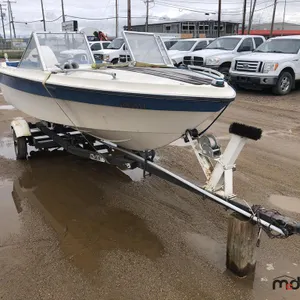 1982 Cutlass Runabout Boat w/ Johnson 140 Outboard Motor and S/A Utility Trailer
 UNRESERVED
