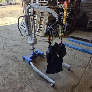 Joerns Hoyer Advance 340 Patient Lift
 UNRESERVED