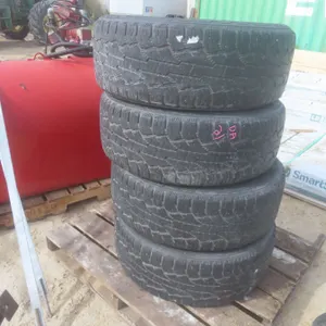 4 Tires on GMC Rims – 275/55R20