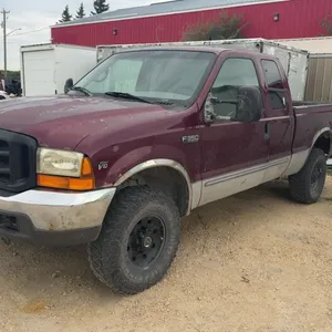 1999 Ford F-350 Super Duty 4x4 Extended Cab – Triton V10 – Manual Trans – Starts & Runs 