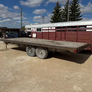 Linden 20' x 8.5' Gooseneck Tandem Axle Tilt Deck Flatdeck Trailer