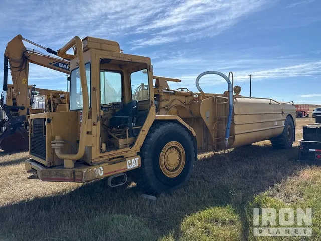 1975 Cat 613C 5000 gal Water Wagon
