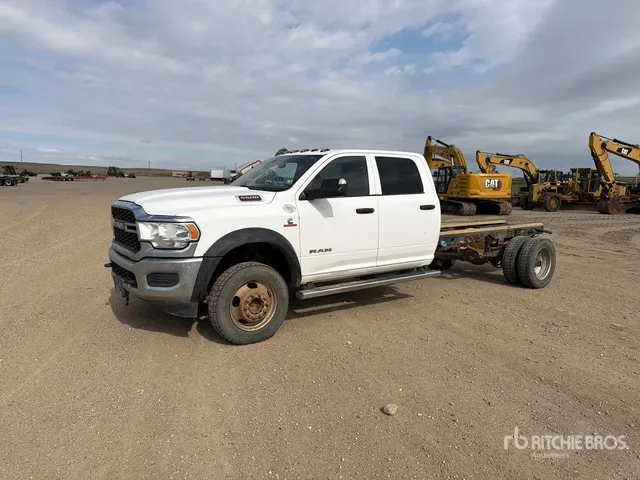 2020 Ram 5500 4x4 Crew Cab Cab and Chassis