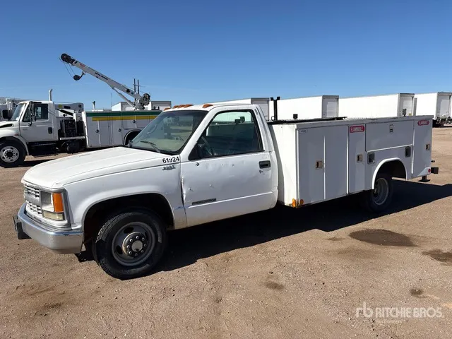 1999 Chevrolet C3500 4x2 Utility Truck