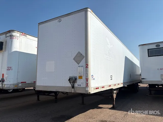 2008 Utility VS2DX 53 ft x 102 in T/A Van Trailer
