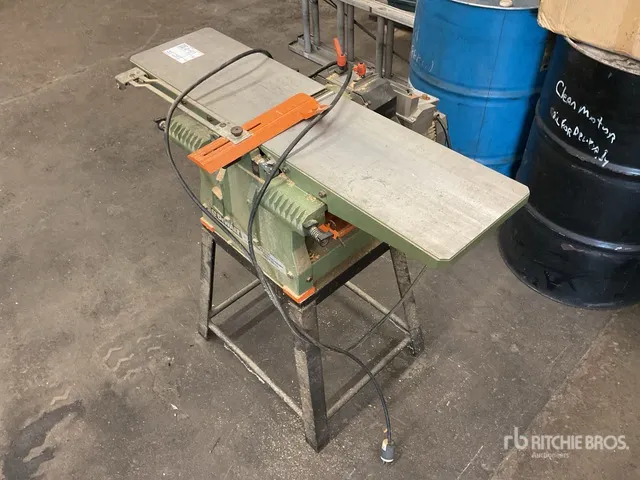 Dewalt Wood Planer