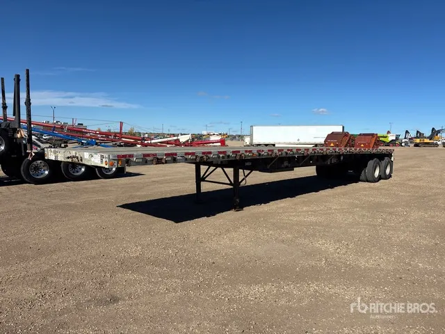 2006 Wilson 48 ft T/A Flatbed Trailer