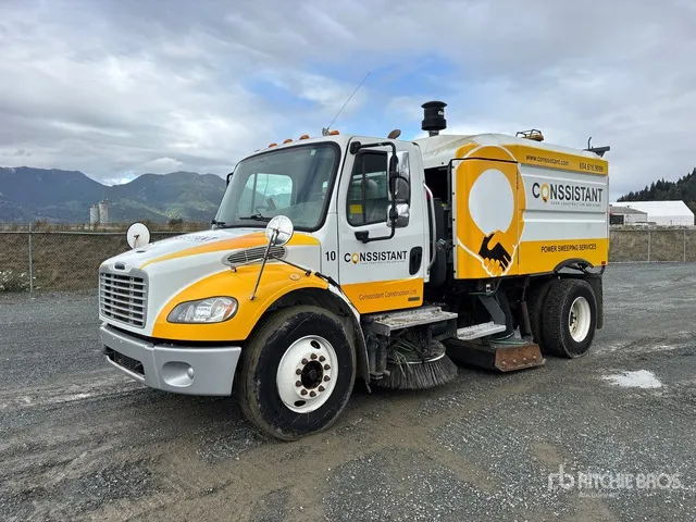 2015 Elgin Crosswind on 2015 Freightliner M2 106 Sweeper Truck