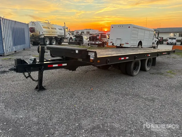 1998 Trail-Eze D15T-24 24 ft T/A Tilt trailer Equipment Trailer