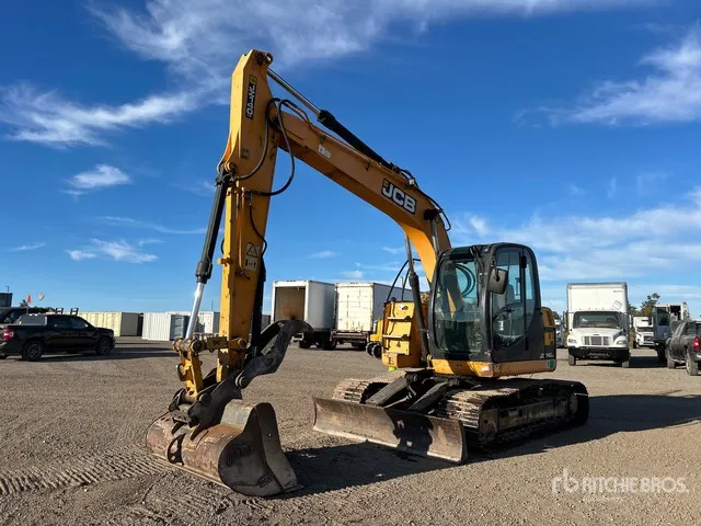 2010 JCB JZ140LC Tracked Excavator