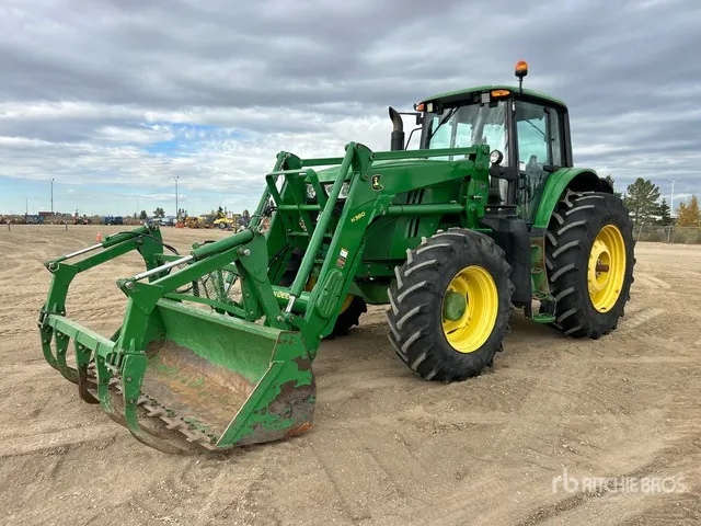 2015 John Deere 6170M 4WD Tractor
