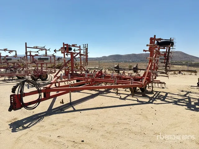 36 ft Chisel Plow