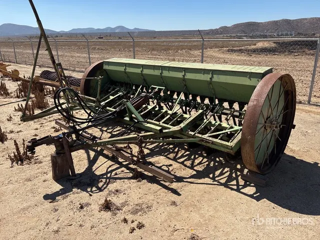 11 ft Seeder