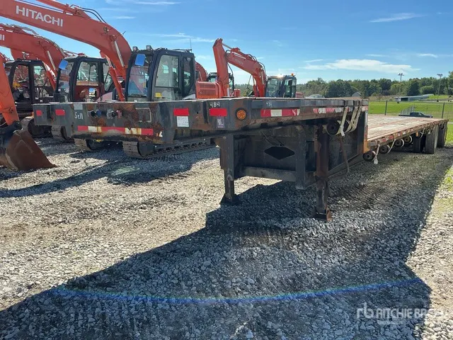 1995 Fontaine 48 ft T/A Spread Axle Step Deck Trailer