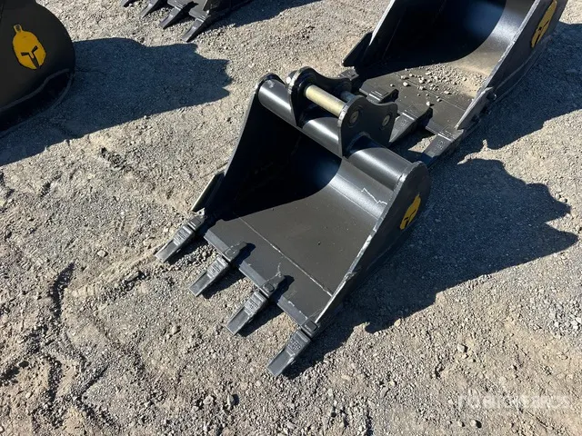 Trojan 35CL 24 in Digging Excavator Bucket - Fits 40mm Cat 303, 303.5, 304, Case, New Holland, Kobelco SK35, Deere/Hitachi 35D/G