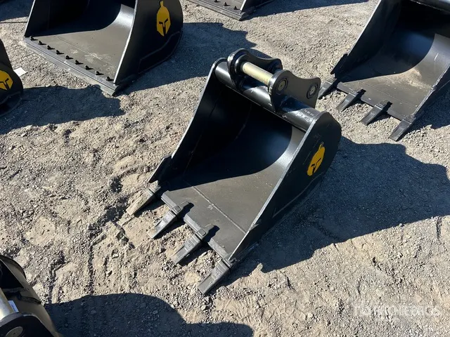 Trojan 50CL 24 in Digging Excavator Bucket - Fits 45mm Cat 305, 305.5 Komatsu PC45/50/55, Hyundai R55, Hitachi/Deere 50D/G, Case, New Holland, Kobelco