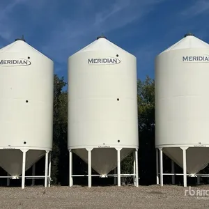 2011 Meridian GrainMax GM4000 +/- 4000 bu Smooth Wall Hopper Grain Bin