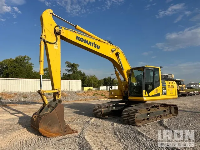 2021 Komatsu PC210LC-11 Tracked Excavator