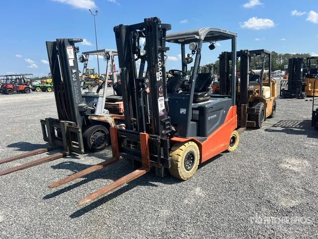 2020 Toyota 05-8FBM20T 4000 lb Electric Forklift